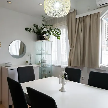 Katja Lägenhet Zadar